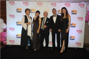 VITA Zahnfabrik ve Dişmat kuruluş yıl dönümlerini görkemli bir gece ile kutladı